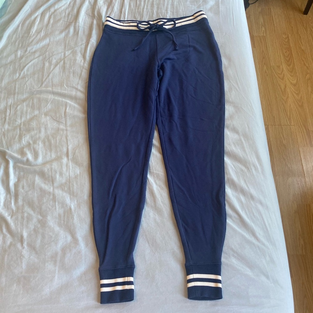 Vineyard Vines Dreamcloth Super Soft Sweatpants, never worn!- Size XXS